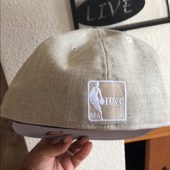 Cleveland cavaliers”cavs” fitted hat - Picture 2 of 4